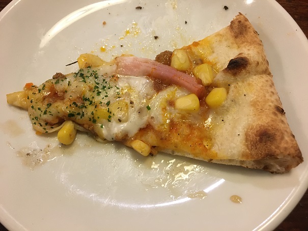 ナポリの食卓-ピザ（コーンベーコン）